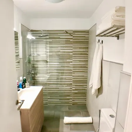 Modern Stylish